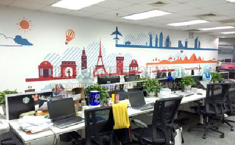 桐梓教你设计办公室墙绘的方法。